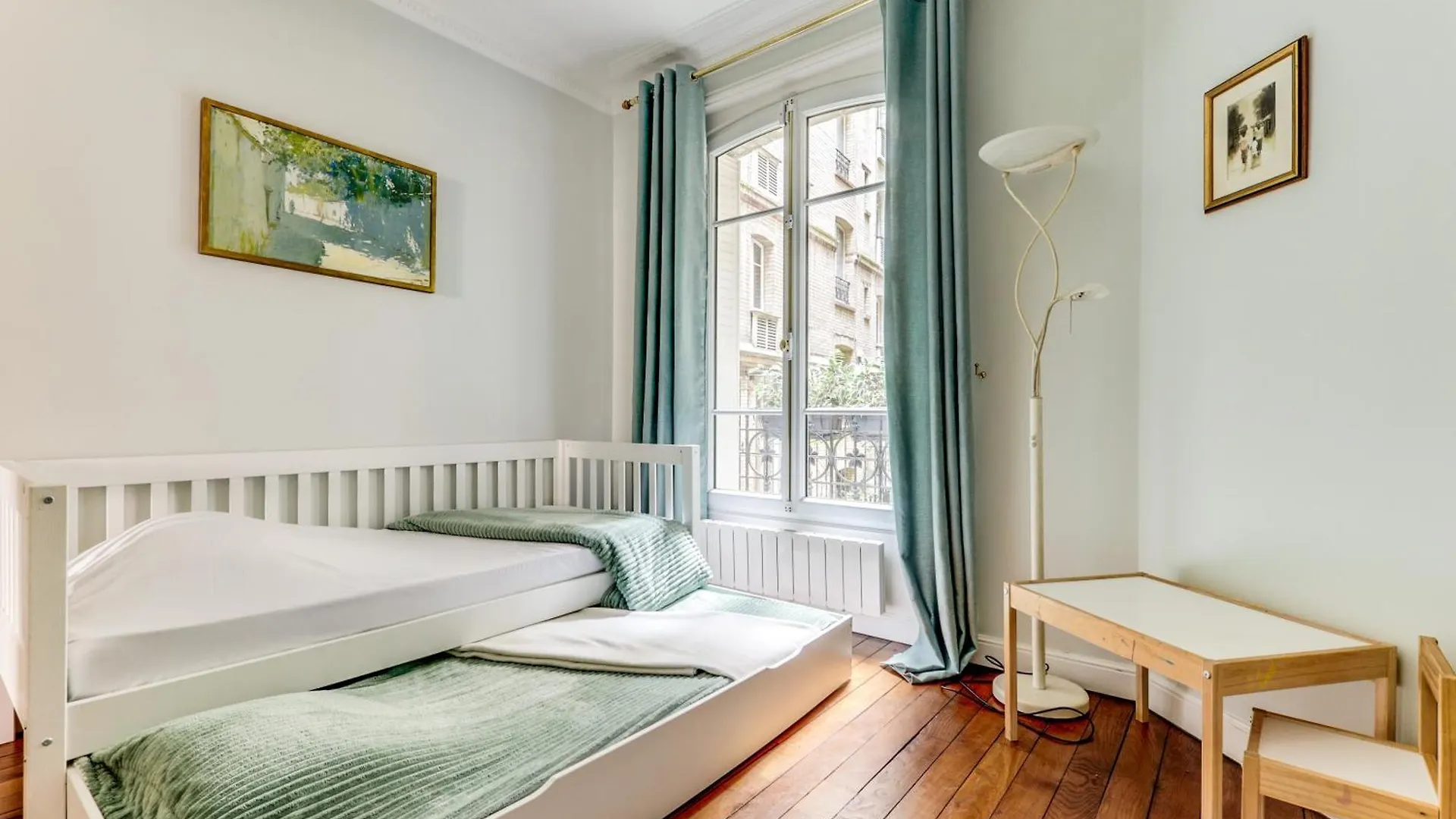 아파트 Appartement Charmant Quartier Culturel 파리